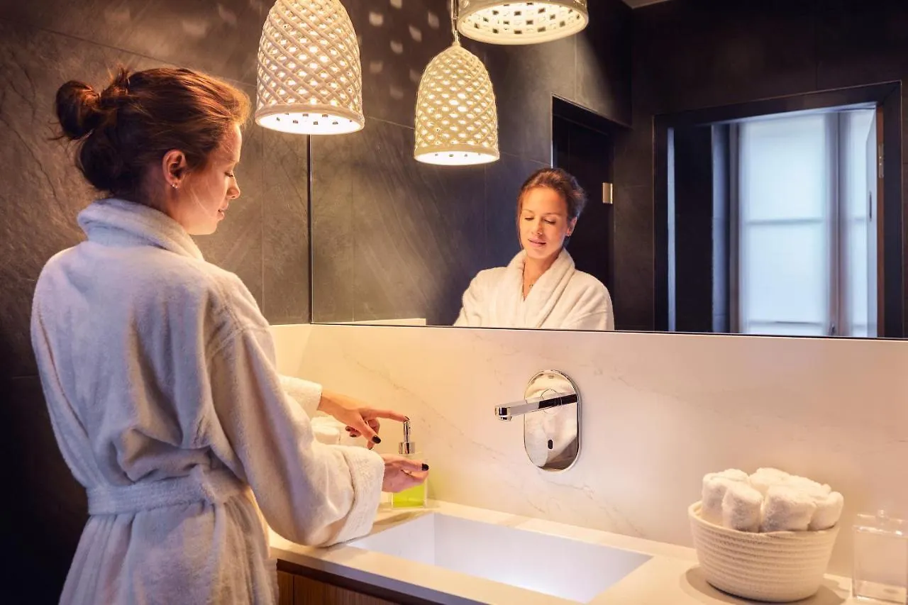 Mercure Paris Opera Garnier Hotel & Spa