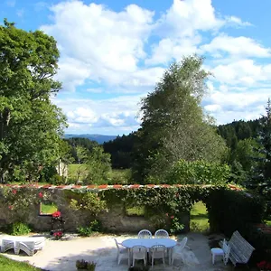 Hébergement de vacances Maison De 4 Avec Jardin Amenage Et Wifi A Andre En Vivarais
